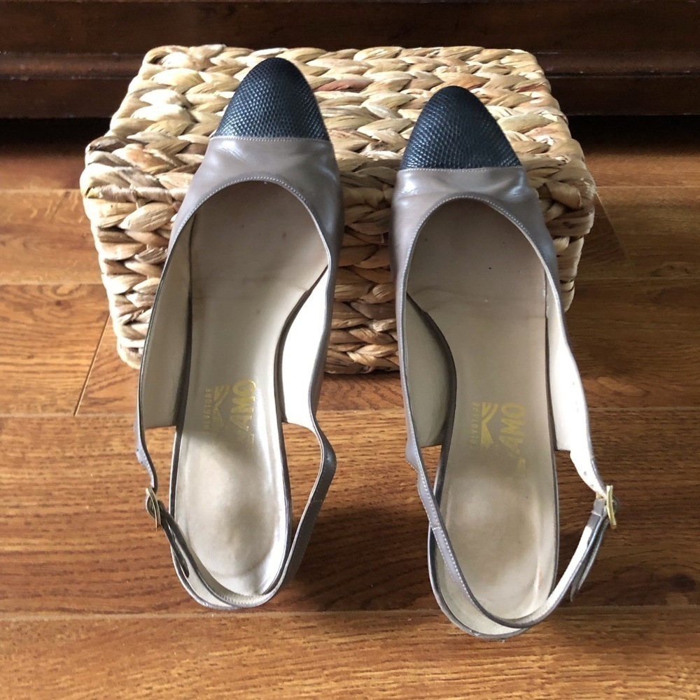 Vintage Salvatore Ferragamo brown & black point toe heels in size 8.5 - Picture 4 of 8